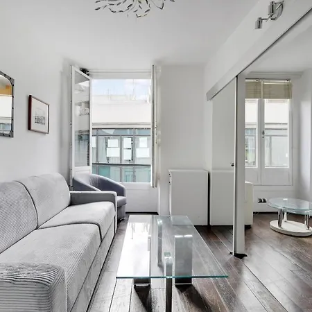 Apartment Paris Marais Beaubourg Area *