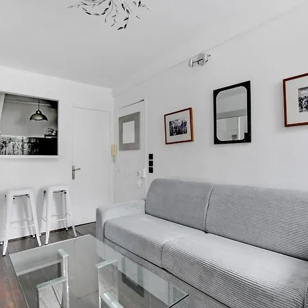 Apartment Paris Marais Beaubourg Area Paris