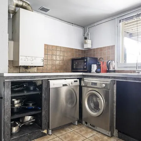 Paris Marais Beaubourg Area Apartment *