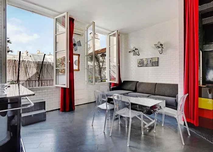 Marais Beaubourg Area Apartment *