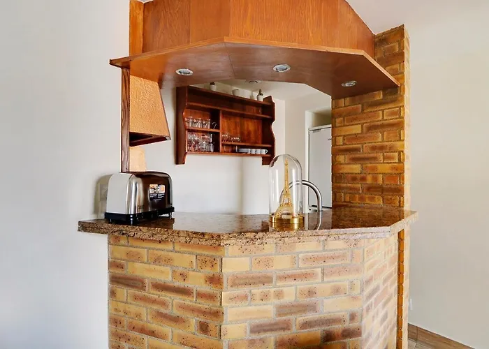 Marais Beaubourg Area Apartment