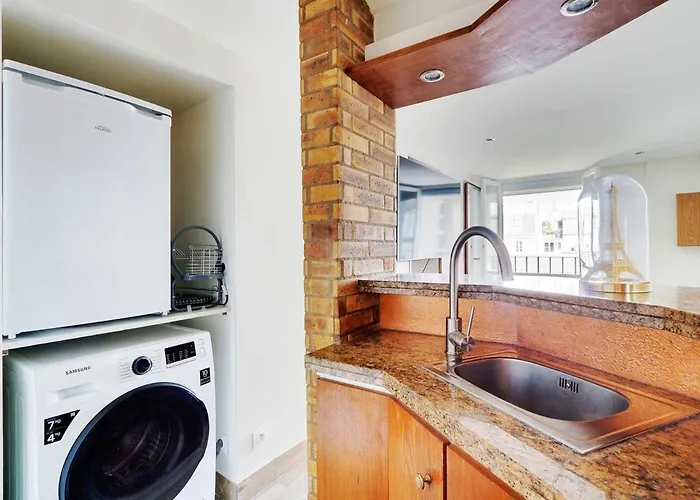 Marais Beaubourg Area Apartment