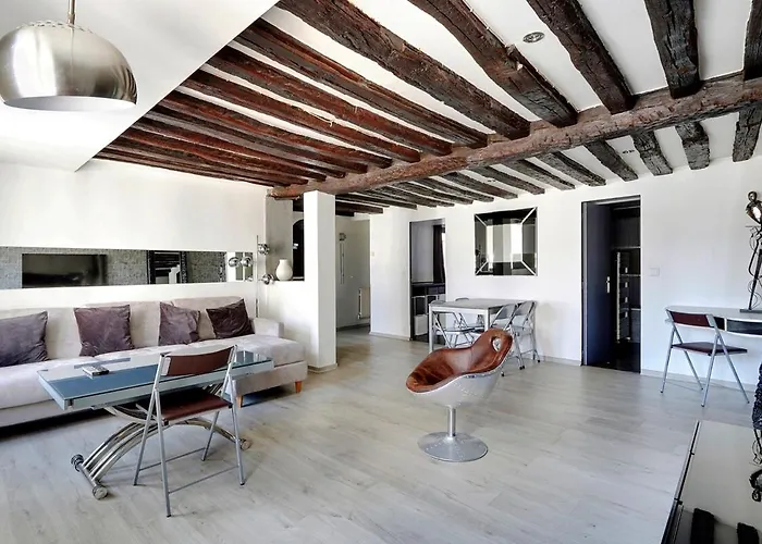 Apartment Marais Beaubourg Area Paris
