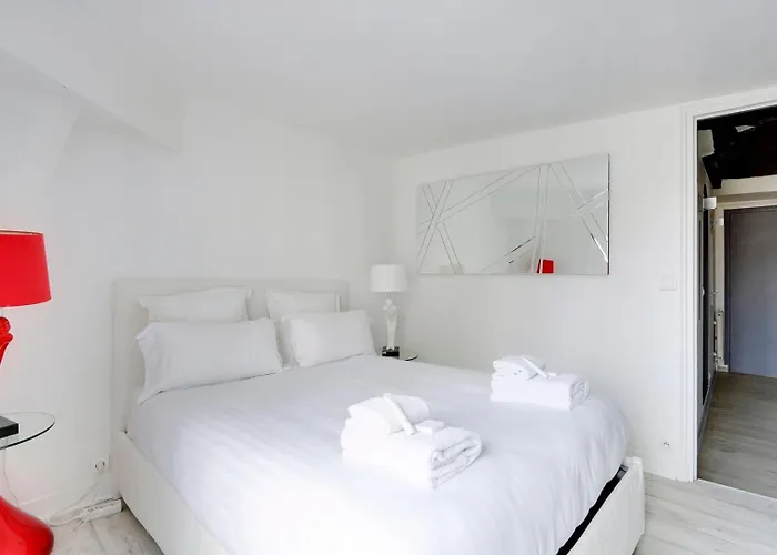 Apartment Marais Beaubourg Area *