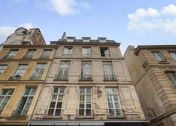 Apartment Marais Beaubourg Area Paris