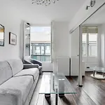 Apartment Marais Beaubourg Area *