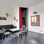 Marais Beaubourg Area Apartment *