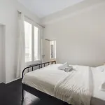 Apartment Marais Beaubourg Area Paris